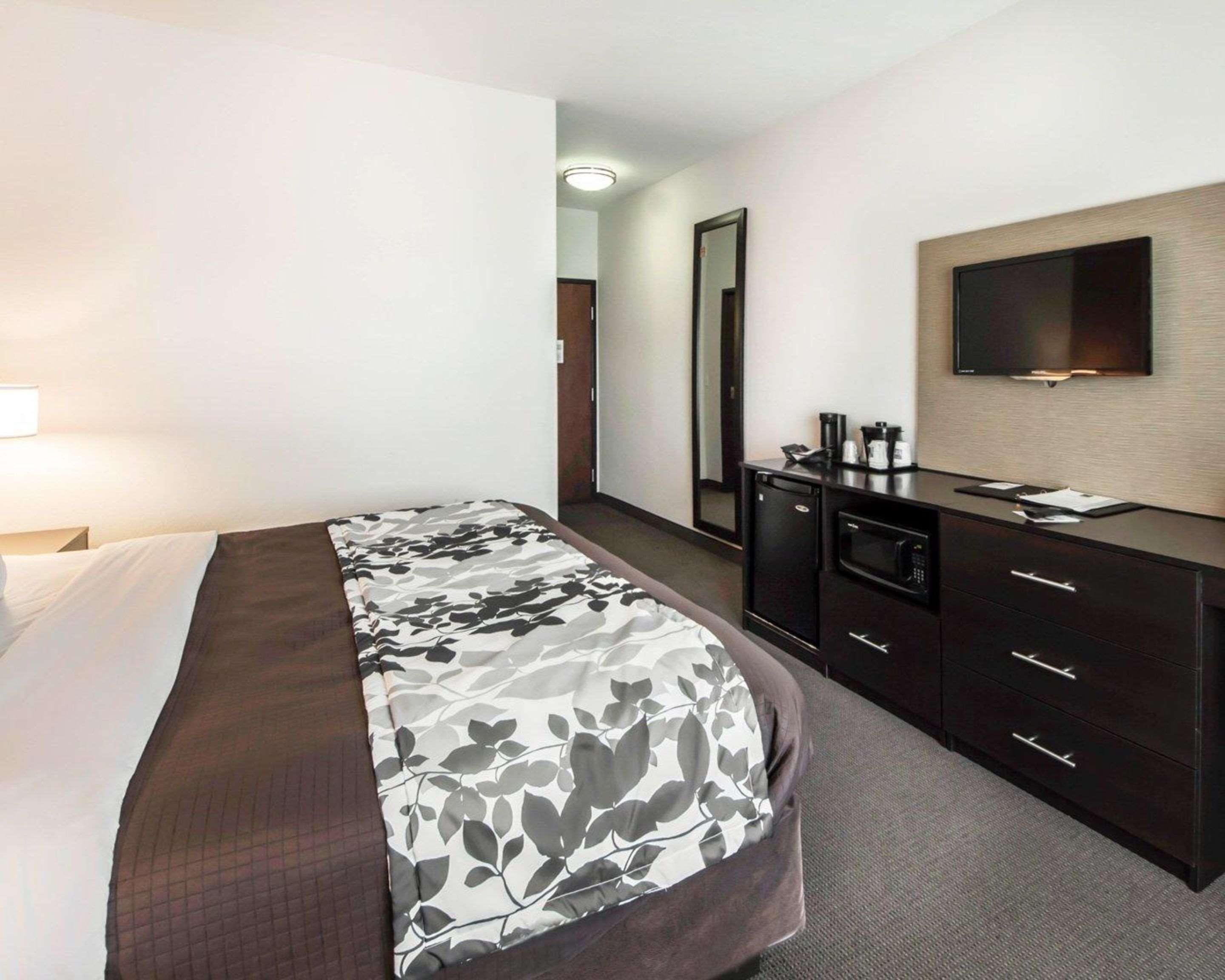 Sleep Inn&Suites Hennessey North Eksteriør bilde